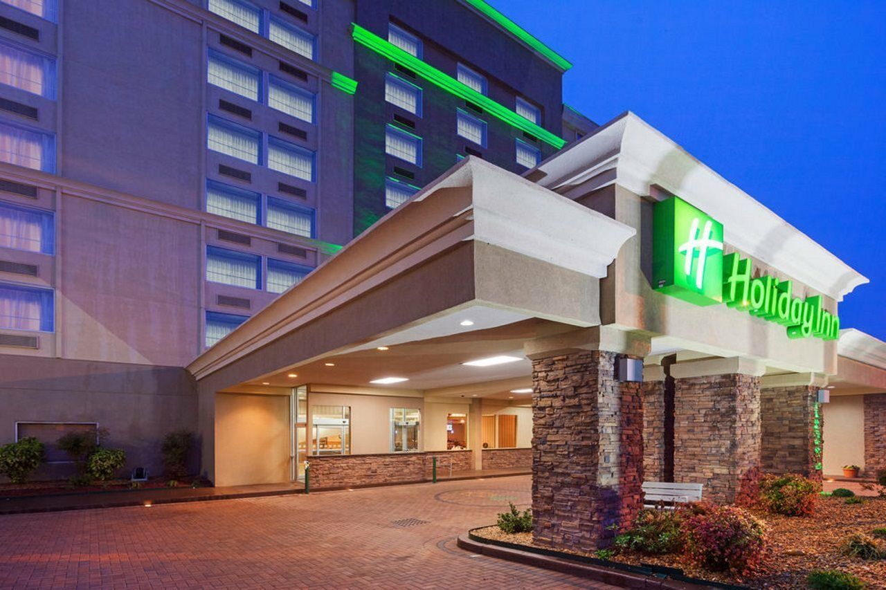 Holiday Inn Express Richmond - Midtown, An Ihg Hotel Exterior photo